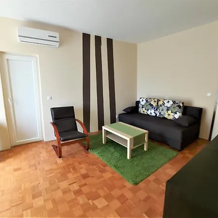 아파트 Sunset View Apartment *